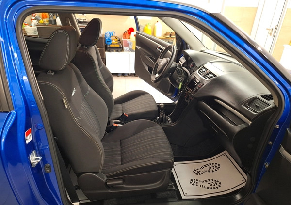 Suzuki Swift cena 29900 przebieg: 147000, rok produkcji 2014 z Zduny małe 436